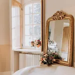 Chateau De La Cour * Senlisse