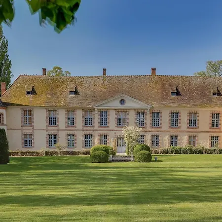 Chateau De La Cour *