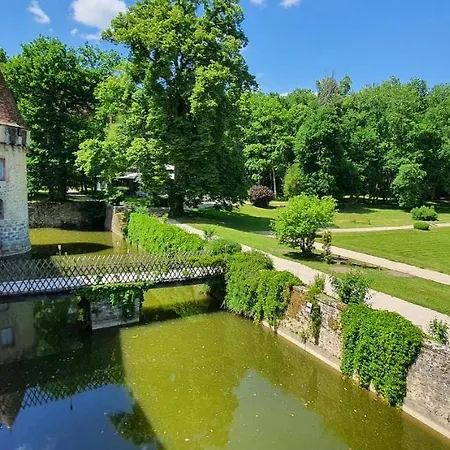 Hotel Château De La Cour