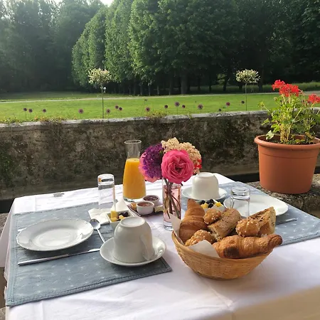 Château De La Cour Hotel *
